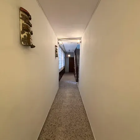 Panther Villadolores